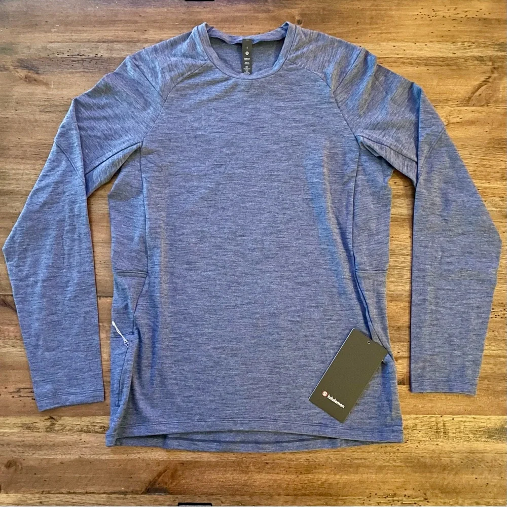 Mens Lululemon Blue Surge Warm Long Sleeve w Thumbholes MSRP $98 - Picture 2 of 6